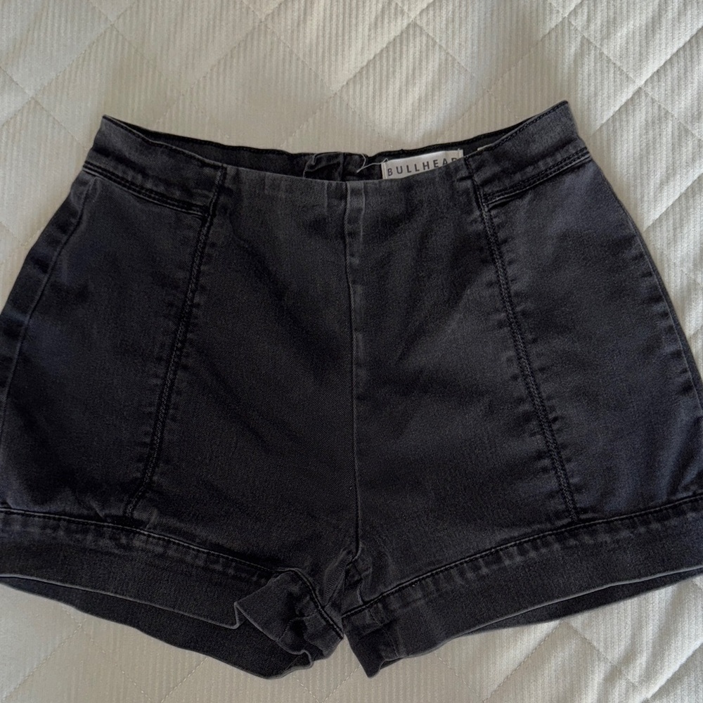 Bullhead Women's Dark Denim Jean Shorts